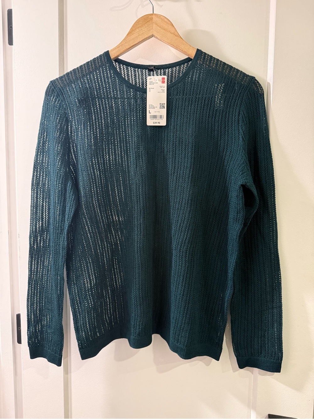 Uniqlo Women's Open-Weave Crewneck Sweater in Deep Teal